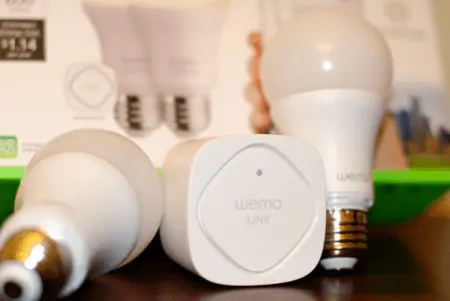 smart light bulbs