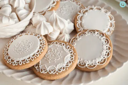 Cookies with icing