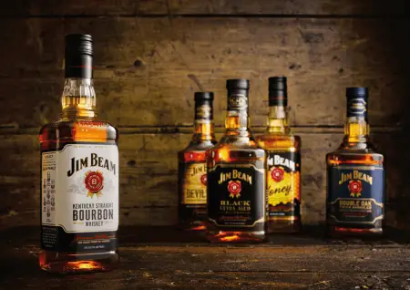 Jim Beam Honey Vs Jack Daniels Honey Whisky-World