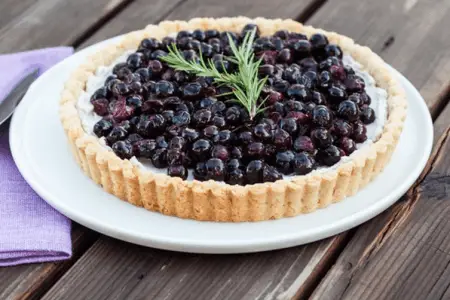 blueberry tart
