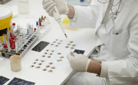 woman doing a drug test