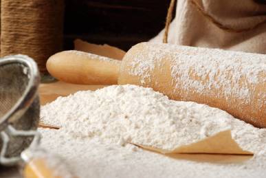 Difference Between Bread Flour and Regular Flour
