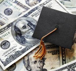 Difference Between Student Loans and Grants