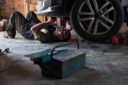 Difference between DIY and Professional Repairing of Cars