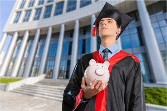 Difference Between Refinancing and Consolidating Your Student Loans