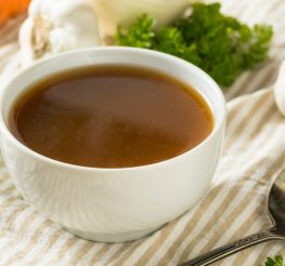 Difference Between Beef Stock and Beef Broth