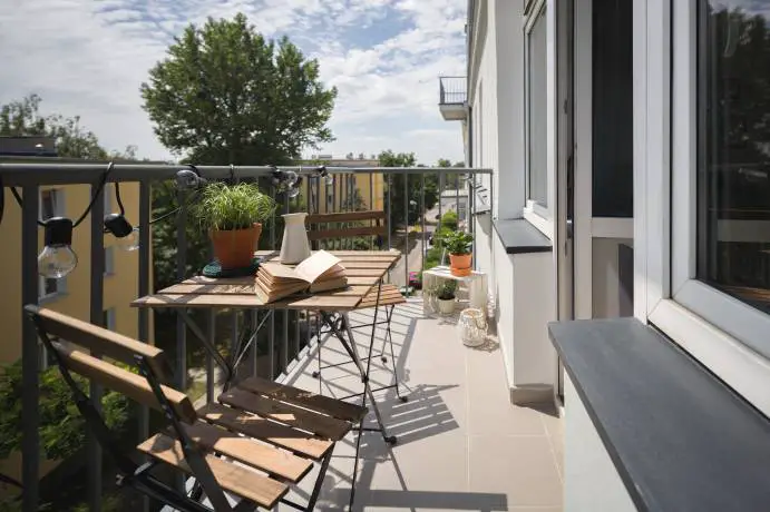 Difference Between A Balcony And A Terrace