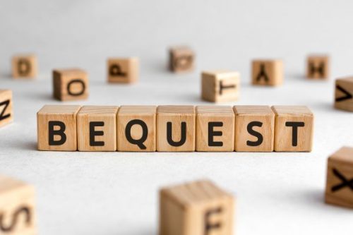 Difference Between Bequest and Bequeath
