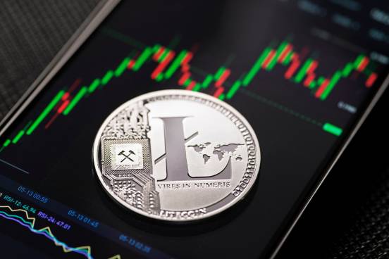 is bitcoin or litecoin more decentralized