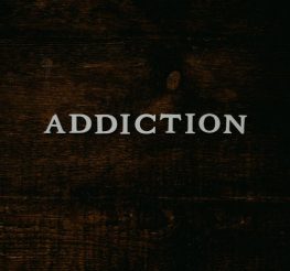 Difference Between an Alcohol Addiction & a Drug Addiction Therapy