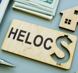 Difference Between HELOC and Personal LOC