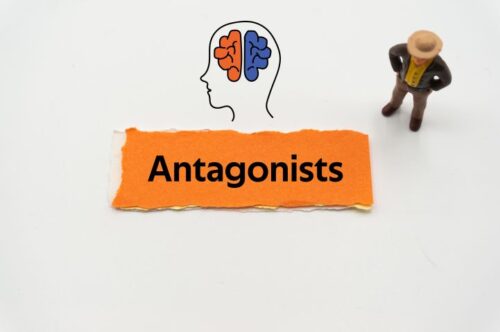 Difference Between Protagonist and Antagonist