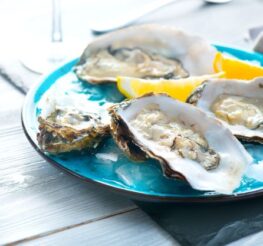 Difference Between East Coast and West Coast Oysters