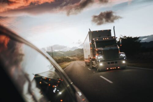 Difference Between Car Accident and Truck Accident Attorneys